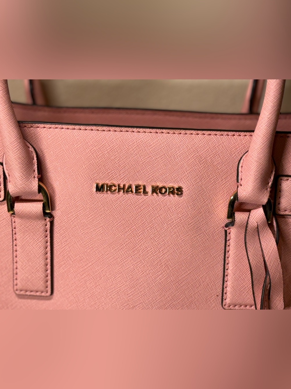 Michael Kors Pink Leather Tote with Crossbody Strap- and wallet - Picture 3 of 16